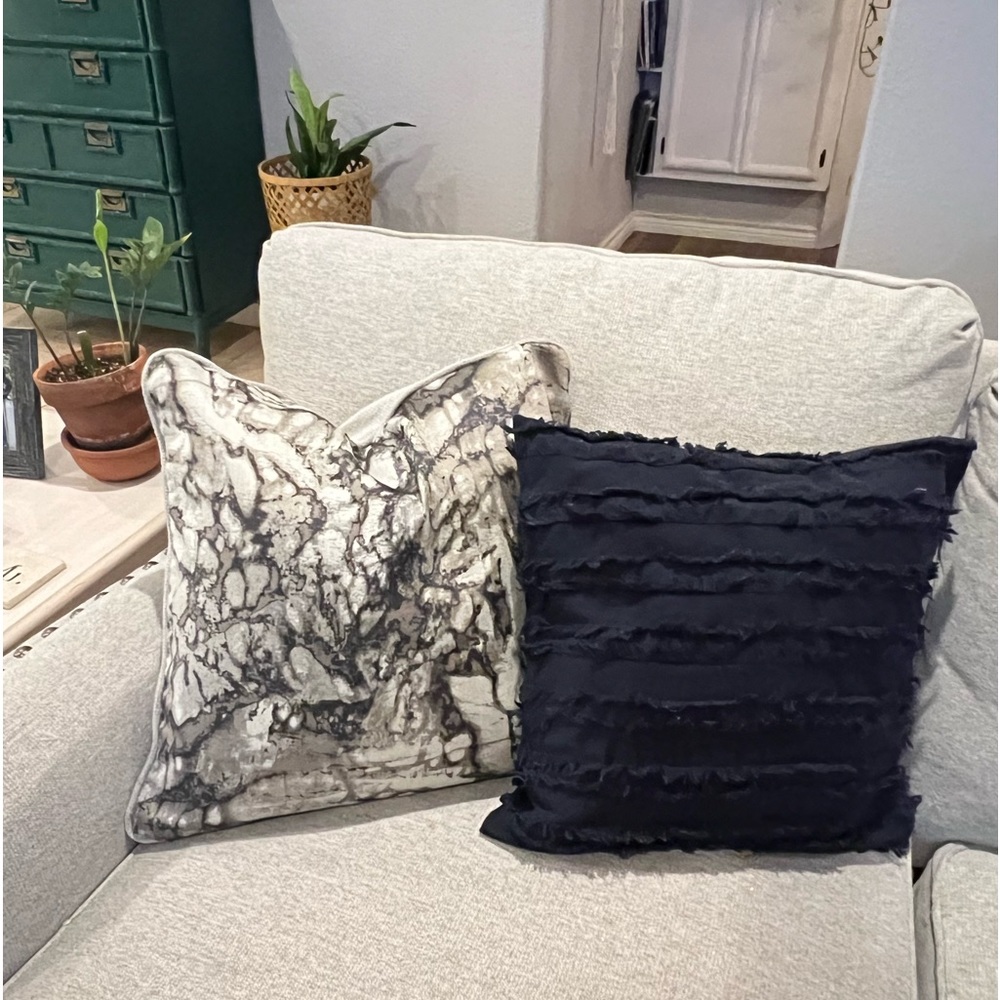 Marble Pattern Pillowcases - Picture 2 of 4